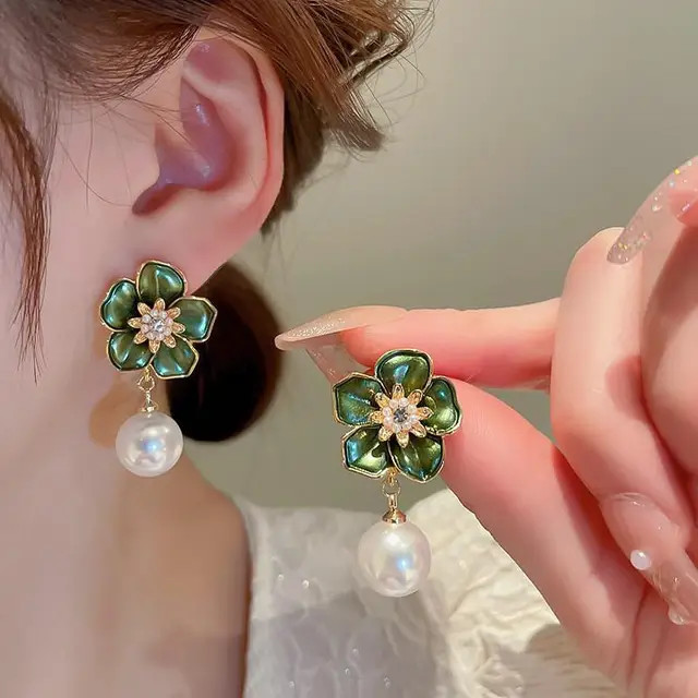 Green Five Petal Flower Metal With Single Pearl Dangle Earrings